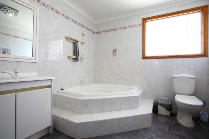 Top Bathtub Installation Companies in Largo, FL
